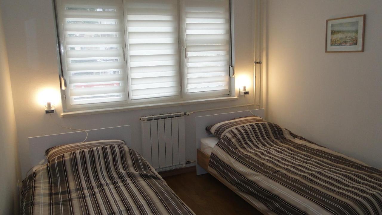 Apartment Galerija Tuzla Ngoại thất bức ảnh